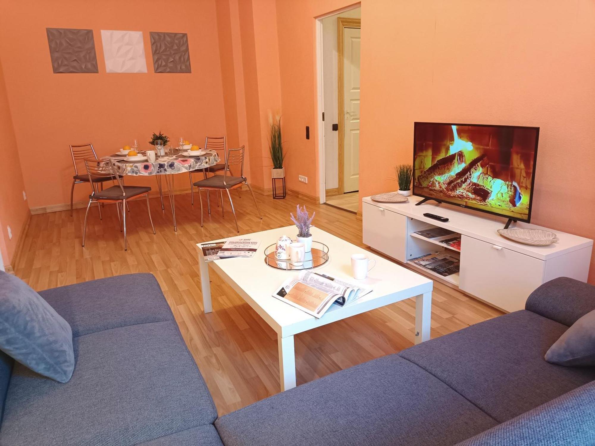 Spacious Old Town Family Peachy 2 Bedrooms Apartment, Nearby The Riga Presidential Castle Buitenkant foto