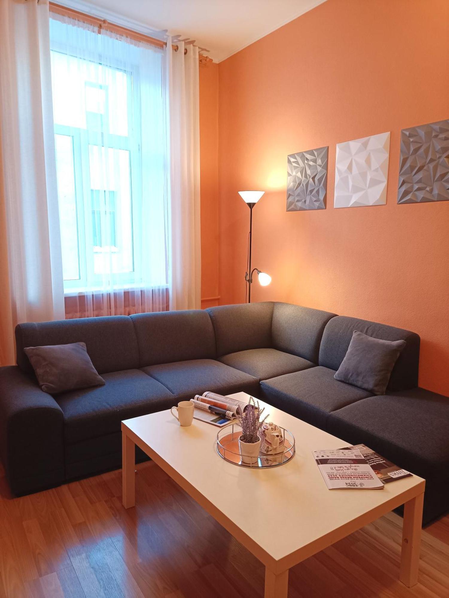 Spacious Old Town Family Peachy 2 Bedrooms Apartment, Nearby The Riga Presidential Castle Buitenkant foto